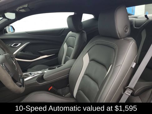Used 2024 Chevrolet Camaro LT RWD image 6