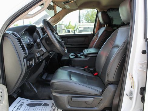 Used 2019 RAM 4500 Tradesman w/ Max Tow Package image 16