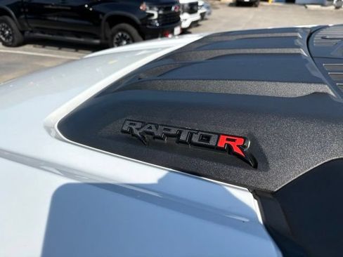 Used 2025 Ford F150 Raptor w/ Equipment Group 803A Raptor R AWD/4WD image 10