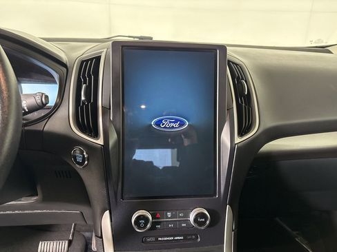 Used 2024 Ford Edge SEL image 15