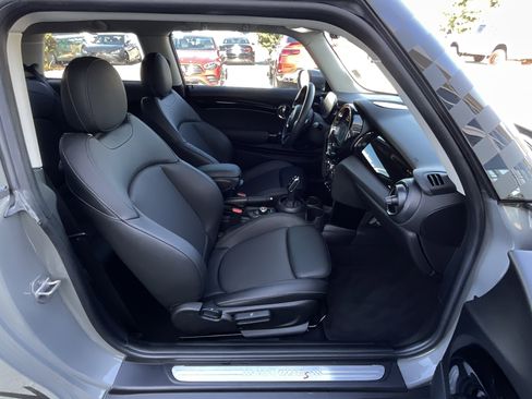 Used 2022 MINI Cooper S image 20