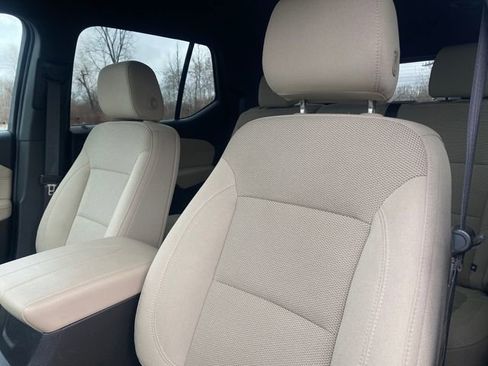 Used 2023 Chevrolet Traverse LS w/ Midnight/Sport Edition image 15