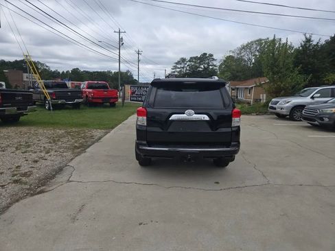 Used 2011 Toyota 4Runner Limited image 3