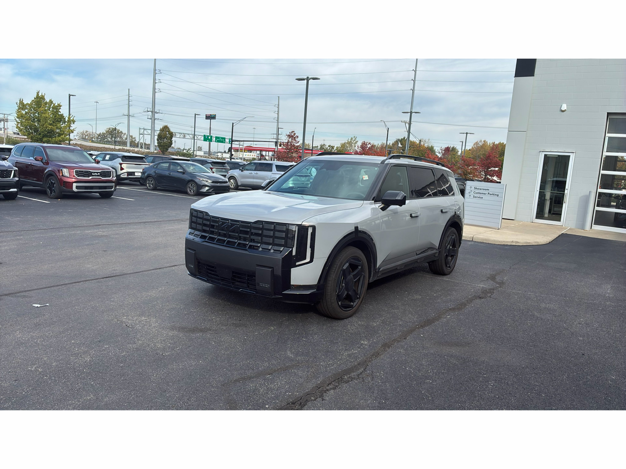 Used 2027 Kia Telluride SX Prestige X-Line AWD/4WD image 3