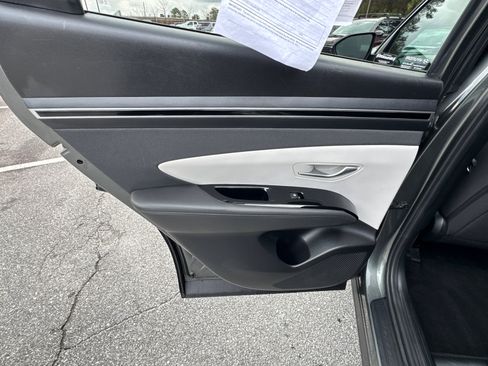 Used 2022 Hyundai Tucson SEL w/ Convenience Package image 22