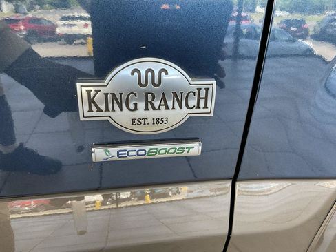 Used 2017 Ford F150 King Ranch w/ Equipment Group 601A Luxury AWD/4WD image 27