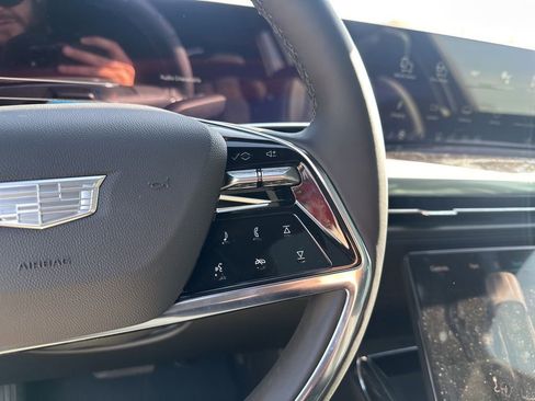 New 2026 Cadillac Escalade IQL Luxury image 31