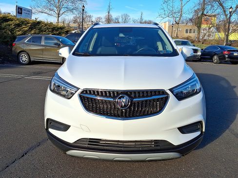 Used 2019 Buick Encore Preferred image 2