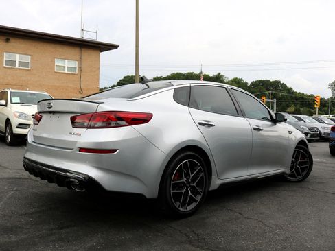 Used 2019 Kia Optima SX image 2