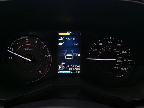 Certified 2023 Subaru Crosstrek 2.0i image 18