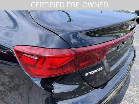 Used 2022 Kia Forte LXS image 27