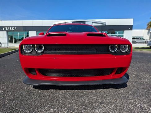 Used 2019 Dodge Challenger SRT Hellcat w/ Plus Package image 9
