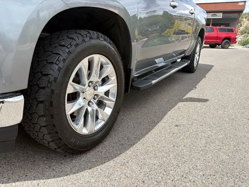 Used 2021 Chevrolet Silverado 1500 LTZ AWD/4WD image 13