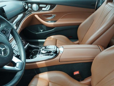 Used 2018 Mercedes-Benz E 400 4MATIC Cabriolet image 10