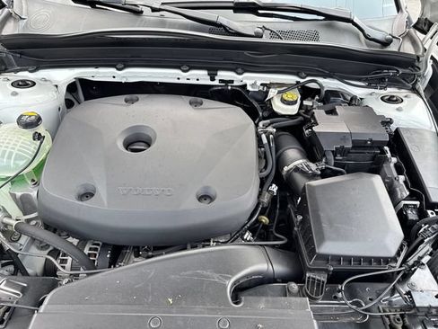 Used 2020 Volvo XC40 T5 Inscription AWD/4WD image 24