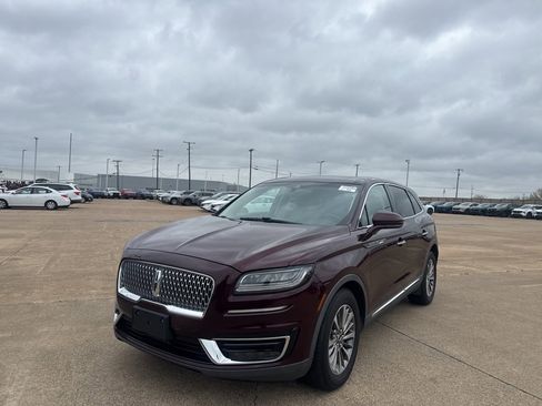 Used 2020 Lincoln Nautilus Reserve image 7