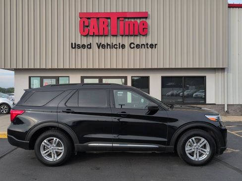 Used 2020 Ford Explorer XLT w/ Equipment Group 202A AWD/4WD image 1