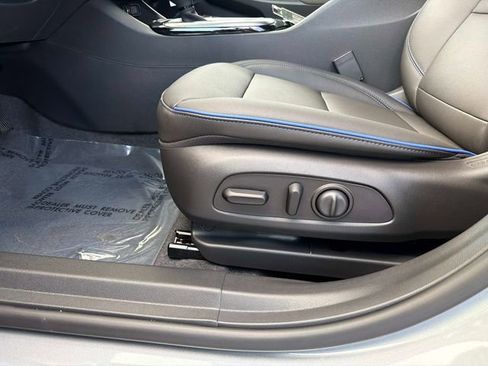 New 2026 Buick Envista Sport Touring image 19