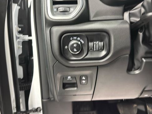 New 2025 RAM 1500 Laramie image 23