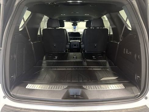 Certified 2025 Chevrolet Tahoe RST w/ RST Performance Edition AWD/4WD image 16