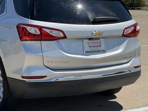 Used 2018 Chevrolet Equinox LT AWD/4WD image 6