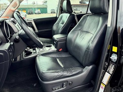 Used 2011 Toyota 4Runner Limited AWD/4WD image 25
