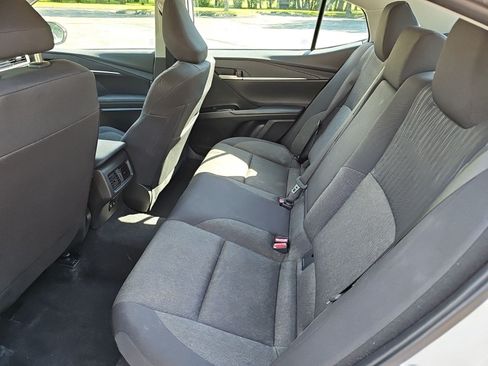 Used 2025 Toyota Camry LE FWD image 18