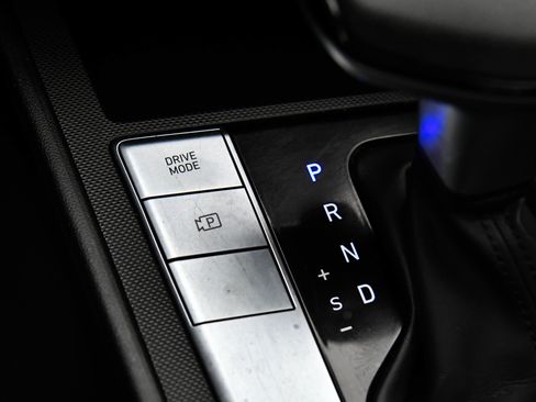 Used 2024 Hyundai Elantra SEL image 26