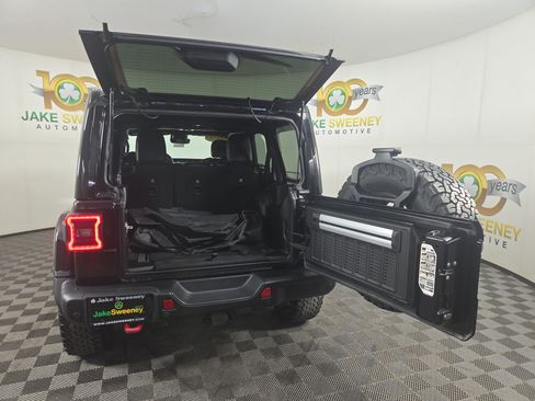 Used 2021 Jeep Wrangler Unlimited Rubicon AWD/4WD image 34