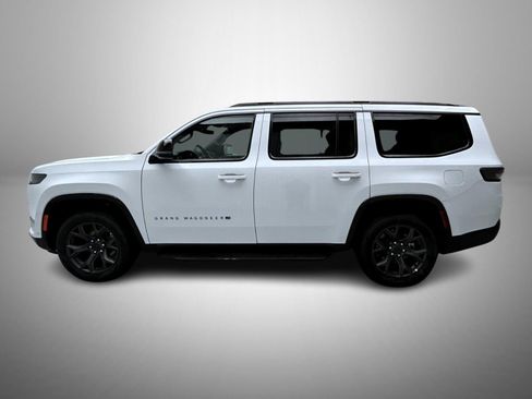 New 2026 Jeep Grand Wagoneer Limited w/ HD Trailer Tow Package AWD/4WD image 8