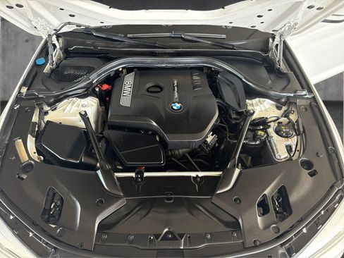 Used 2017 BMW 530i image 11