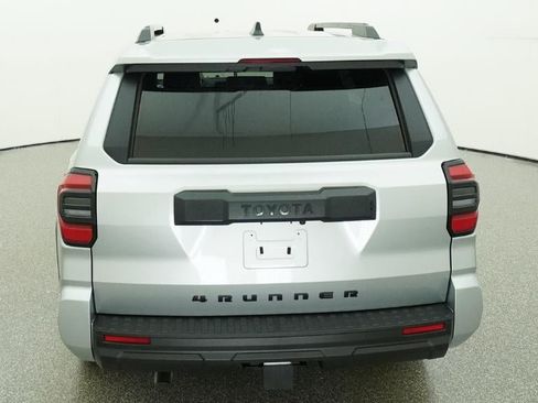 New 2026 Toyota 4Runner SR5 RWD image 7