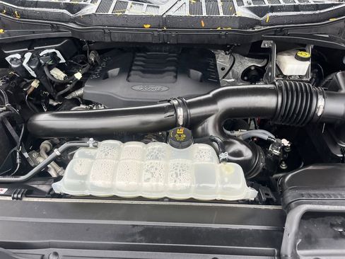 Used 2023 Ford F150 Lariat image 23