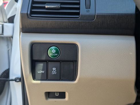 Used 2014 Honda Accord EX-L image 18