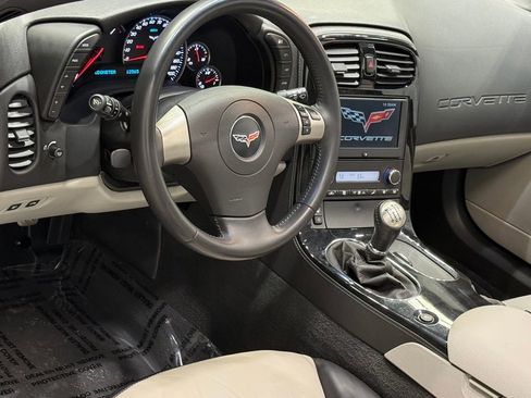 Used 2008 Chevrolet Corvette Coupe w/ Preferred Equipment Group image 27
