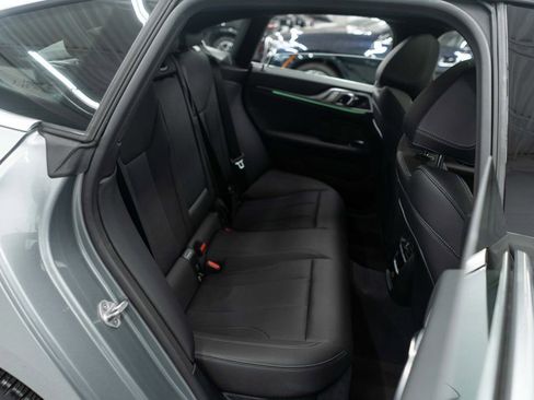 Used 2025 BMW 430i xDrive w/ Premium Package image 12