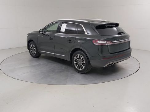 Used 2023 Lincoln Nautilus FWD w/ Premium Package image 16