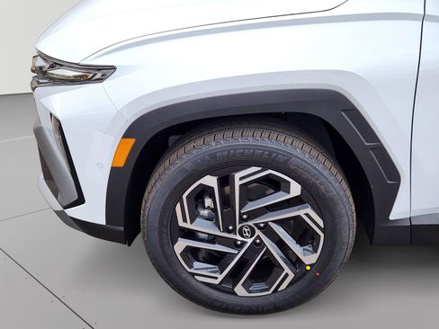 New 2026 Hyundai Tucson Limited w/ Tow & Go Package AWD/4WD image 8