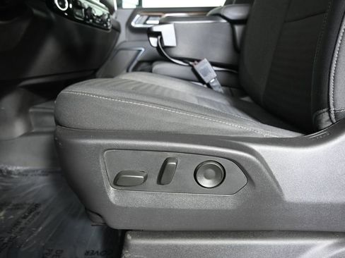 Used 2024 Chevrolet Silverado 3500 LT image 21