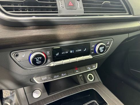 Used 2024 Audi Q5 2.0T Premium Plus image 21