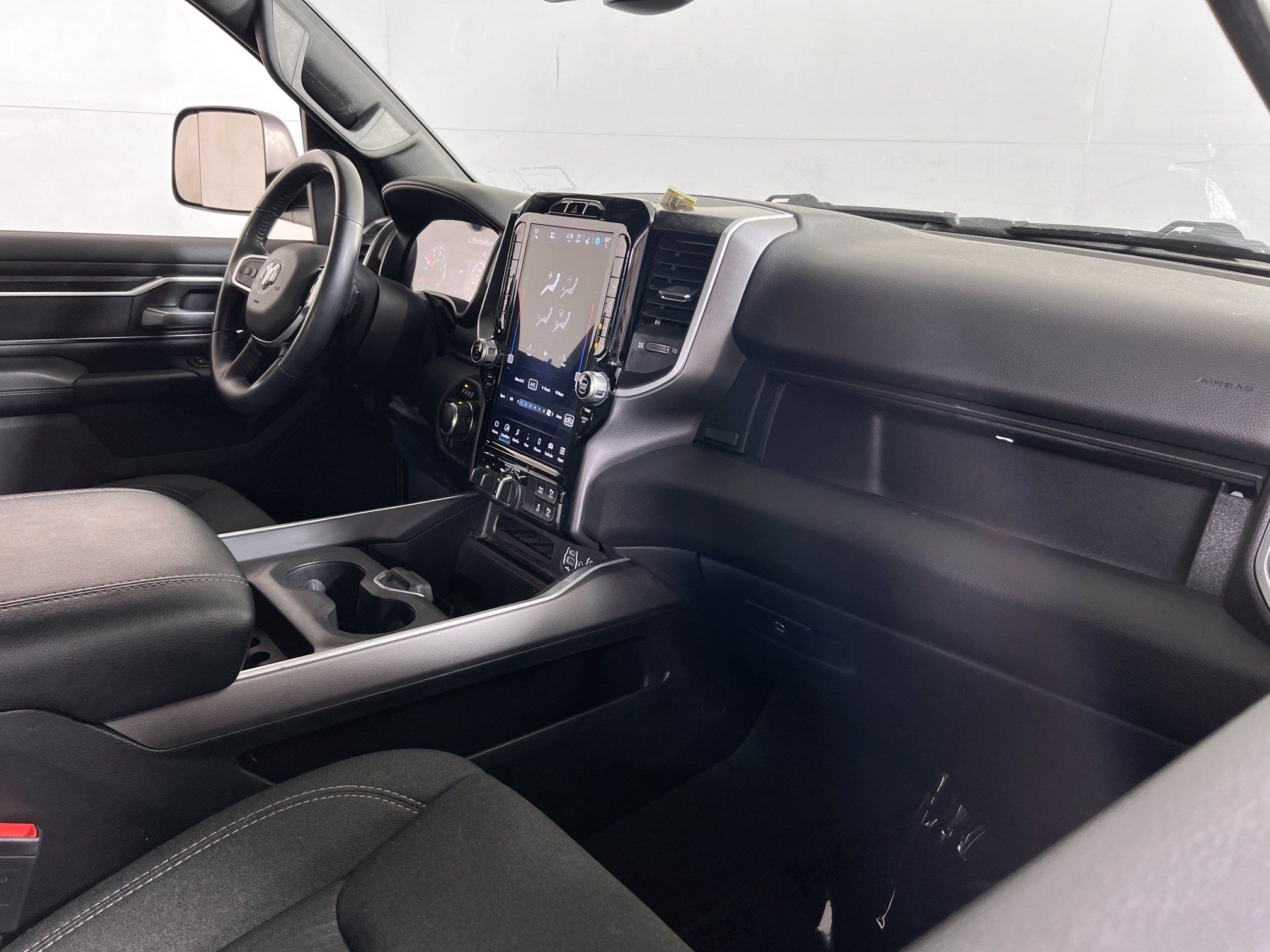 Used 2024 RAM 1500 Big Horn AWD/4WD image 28