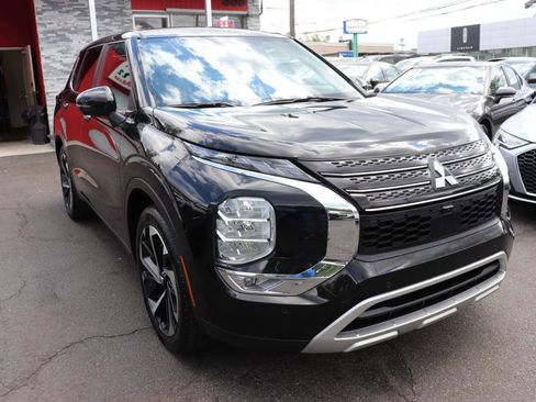 Used 2024 Mitsubishi Outlander FWD image 7