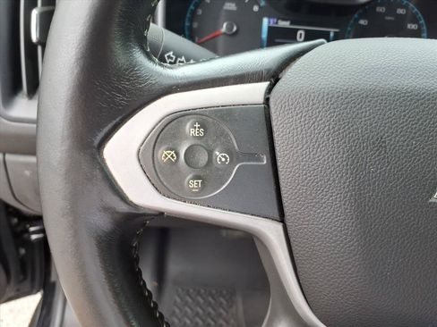 Used 2016 Chevrolet Colorado LT w/ Midnight Edition AWD/4WD image 19
