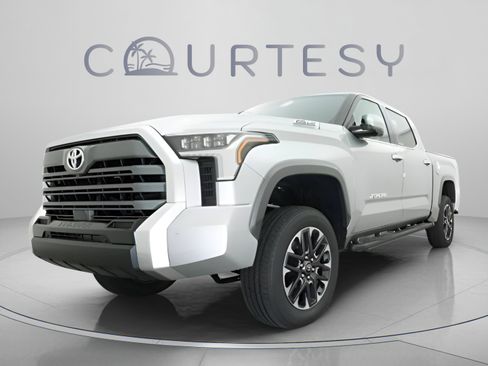 New 2025 Toyota Tundra Limited AWD/4WD image 25