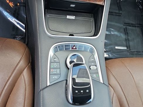 Used 2015 Mercedes-Benz S 550 4MATIC Sedan image 16