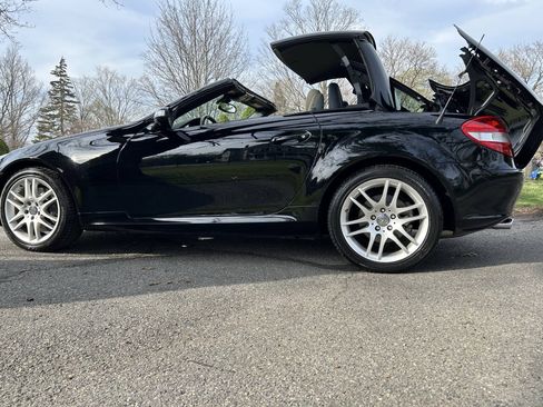 Used 2007 Mercedes-Benz SLK 350 image 1