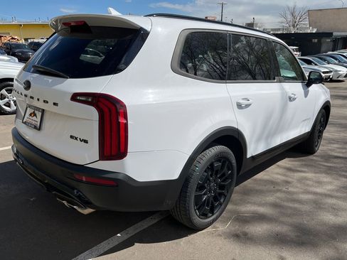 Used 2021 Kia Telluride EX w/ EX Premium Package image 7