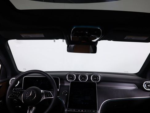 Certified 2026 Mercedes-Benz GLC 300 4MATIC image 36
