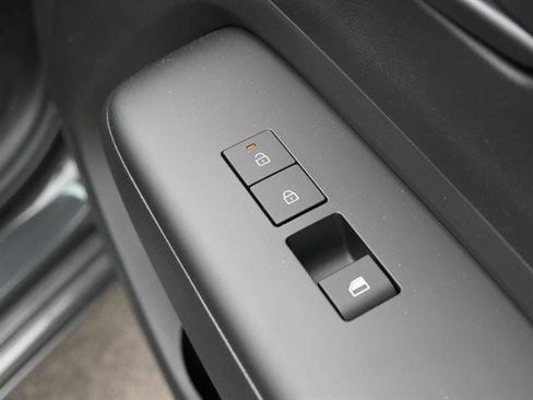 New 2025 Hyundai Kona SEL FWD image 26