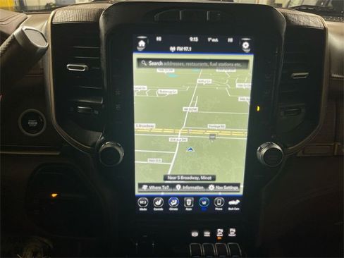 Certified 2019 RAM 2500 Limited w/ Cold Weather Group image 18